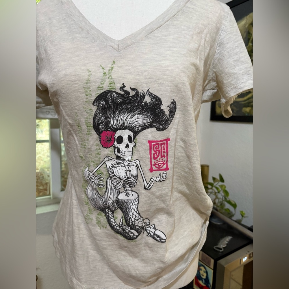 Artist made Mermaid Skeleton Tee shirt size XL